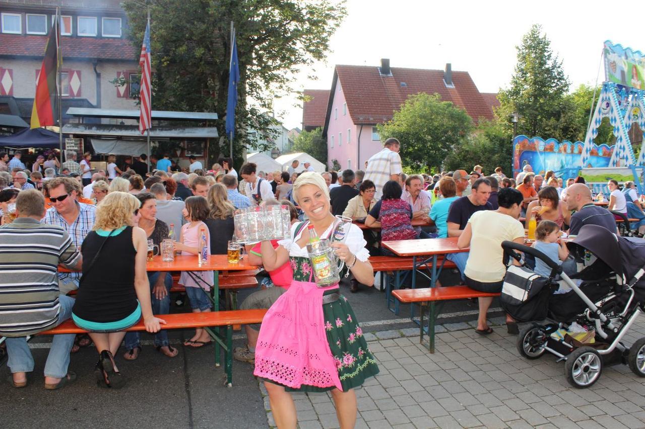Wirtshaus & Hotel Goldener Greif Edelsfeld Εξωτερικό φωτογραφία
